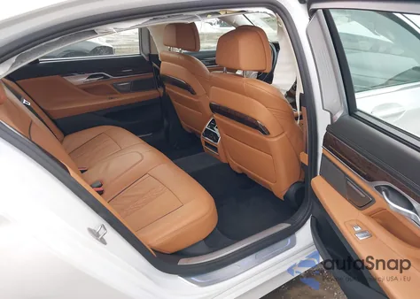 2021 BMW 750I xDrive from USA, damaged, VIN WBA7U2C08MCF73551